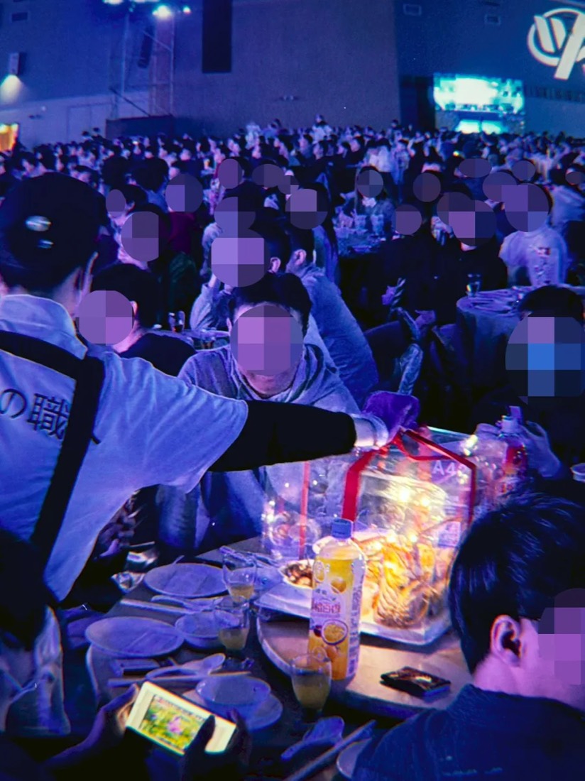 洪廚阿男師嘉義 450 桌公司尾牙浮誇上菜