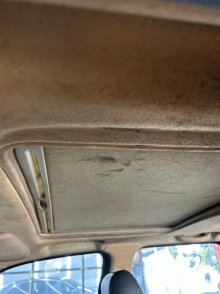 佑鑫工程車車頂棚煙燻痕跡清潔