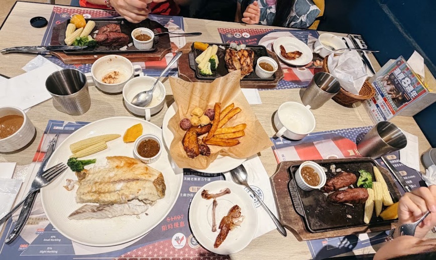 整桌炙燒牛排美式套餐