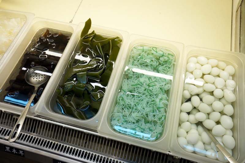台南XM麻辣鍋 吃到飽海鮮肉片
