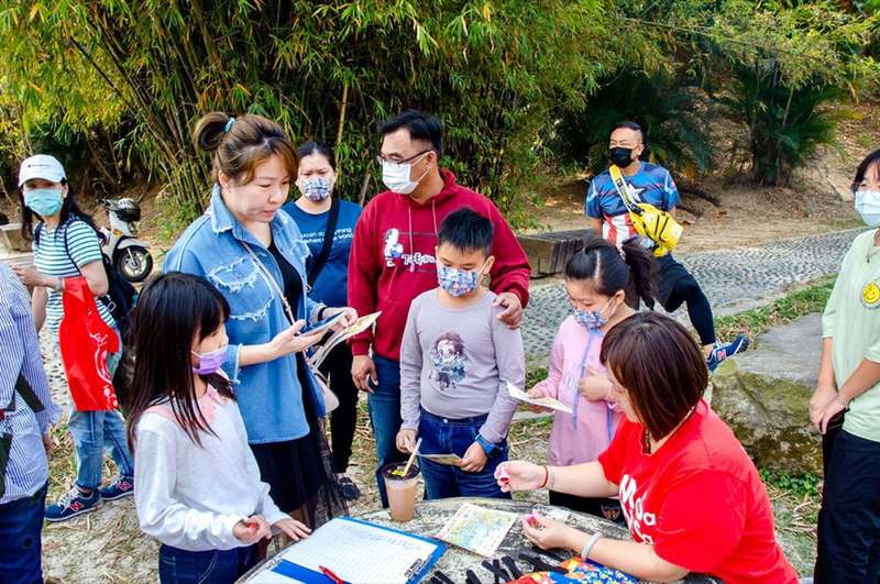 高雄華鴻文理補習班 安親課輔多元活動