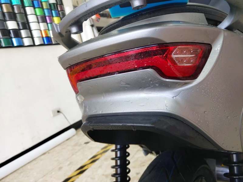 嘉義哈維車體包膜 機車Teckwrap犀牛皮