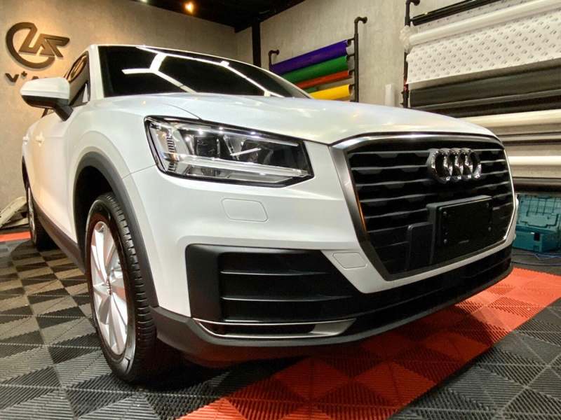 台中天藝汽車包膜 Audi改色消光冰霜白