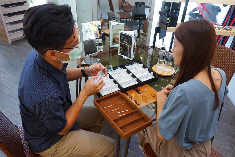 台南金制眼鏡 TWD薄鋼DIY客製化配鏡